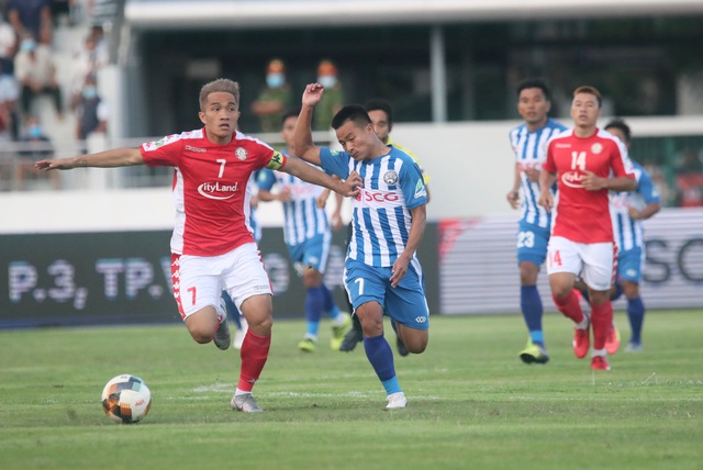 Vòng 12 V-League: Cuộc đua khốc liệt ở ngôi đầu bảng - 2