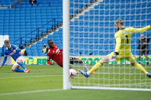 Brighton 2-3 Man Utd: Chiến thắng kịch tính - 4