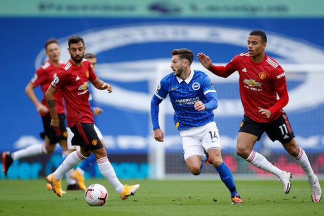 Brighton 2-3 Man Utd: Chiến thắng kịch tính - 16