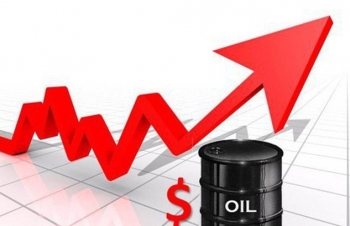 Giá xăng dầu hôm nay 25/9 đồng loạt tăng mạnh, dầu Brent vượt mức 78 USD