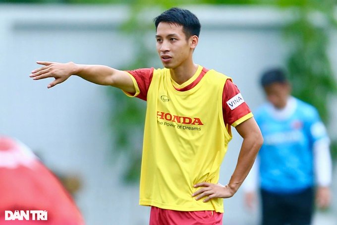 Đội trưởng Hùng Dũng: Các cầu thủ trẻ sẽ có cơ hội tham dự AFF Cup - 1