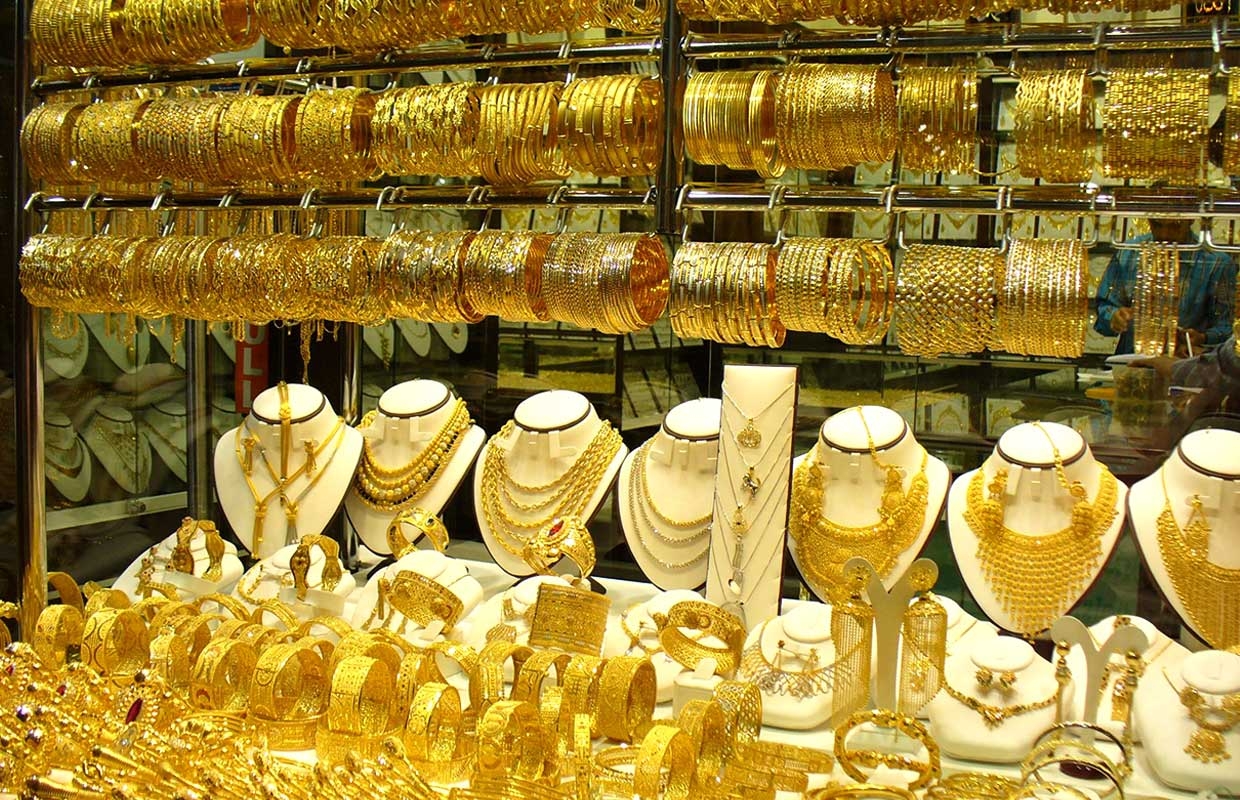 Giá vàng hôm nay 31/10: Nhà đầu tư bớt lo, giá vàng đi xuống, đồng USD tăng cao