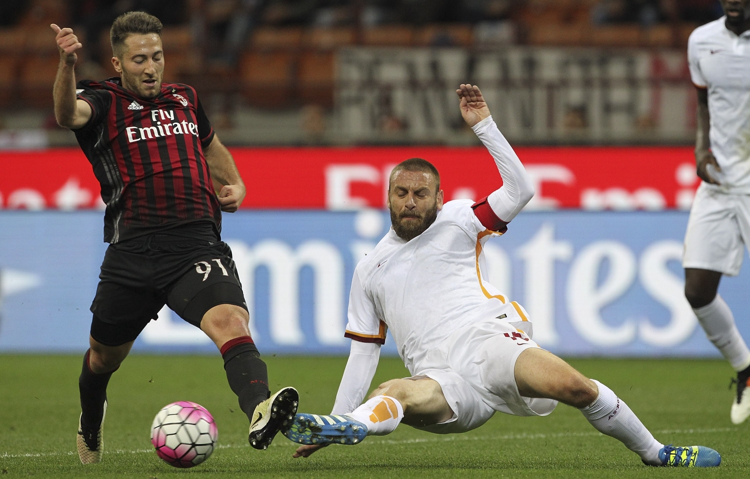 Xem trực tiếp AS Roma vs AC Milan ở đâu?