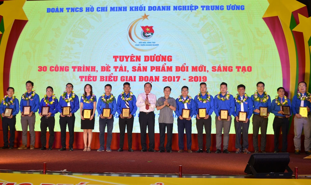 5 công trình, sản phẩm của đoàn viên thanh niên EVN đạt giải 