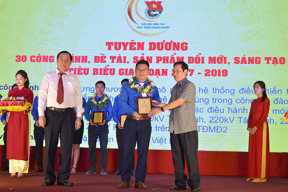 5 công trình, sản phẩm của đoàn viên thanh niên EVN đạt giải 