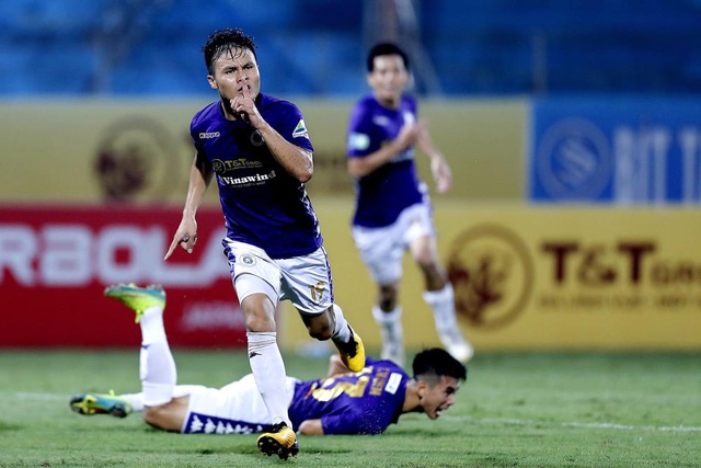 Đội bóng nào có lợi nhất trong cuộc đua vô địch V-League? - 1
