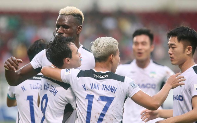 Đội bóng nào có lợi nhất trong cuộc đua vô địch V-League? - 3