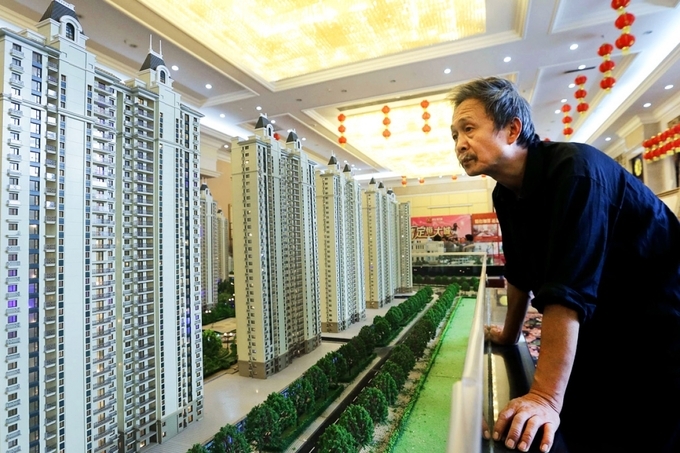 2700-evergrande-gz-2818-1602066471