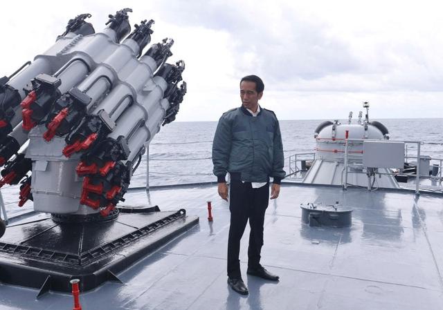 Indonesia không “đánh đổi” lập trường Biển Đông lấy vắc xin Trung Quốc - 1