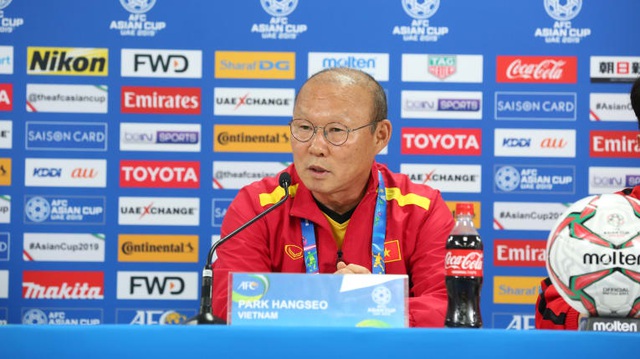 Huyền thoại Thái Lan: “Tuyển Việt Nam không còn sợ chúng tôi” - 2