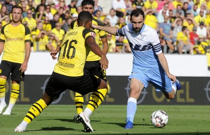 0600-soi-keo-lazio-vs-borussia-dortmund-luc-2h-ngay-21-10-2020-700x450