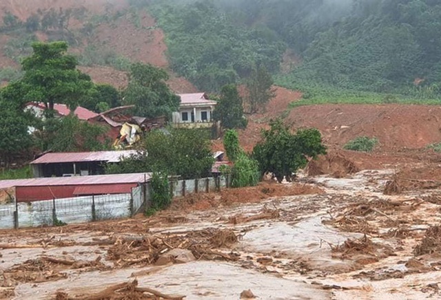 Truy thăng quân hàm cho 22 cán bộ, chiến sĩ hy sinh ở Quảng Trị - 1