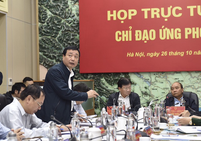 Thủ tướng: Bão số 9 rất mạnh, cần sẵn sàng cả xe tăng, trực thăng giúp dân - 2