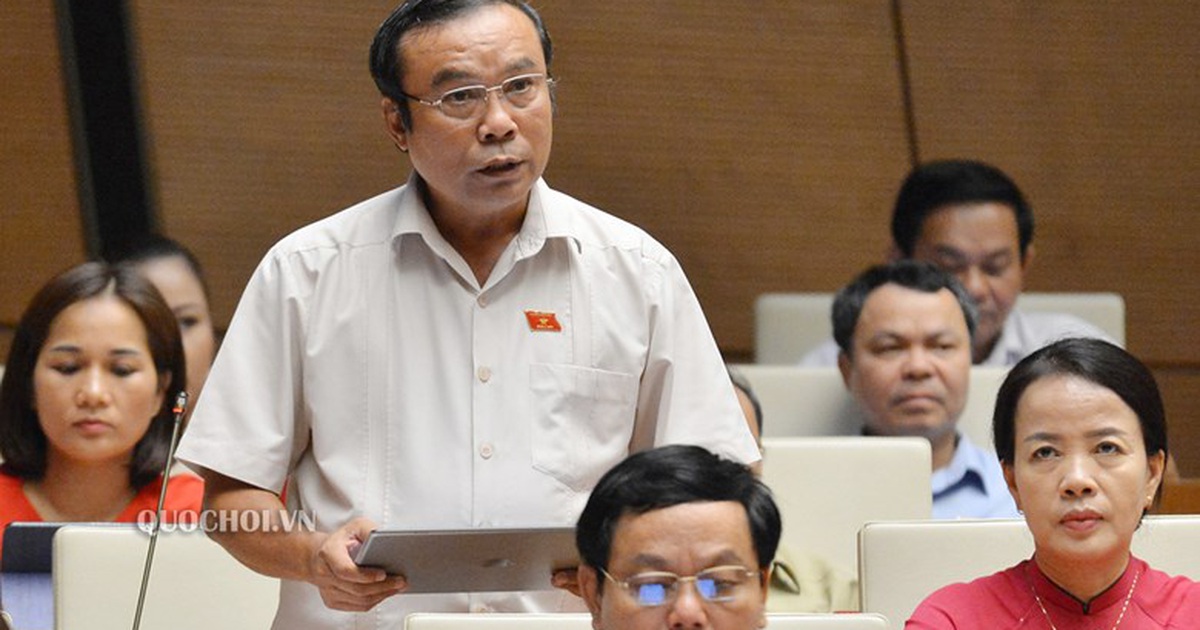 Doanh nghiệp nâng khống giá máy xét nghiệm Covid-19 là “sân sau” của ai?