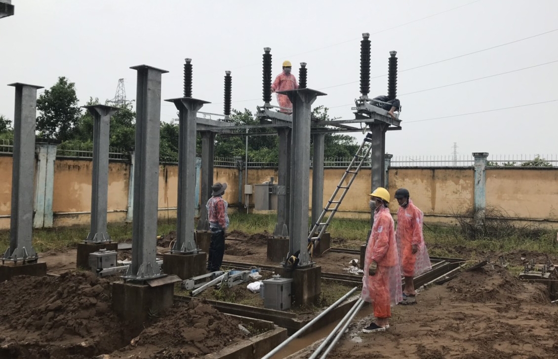 Tổng công ty Điện lực miền Nam: Vượt khó trên các công trình trọng điểm