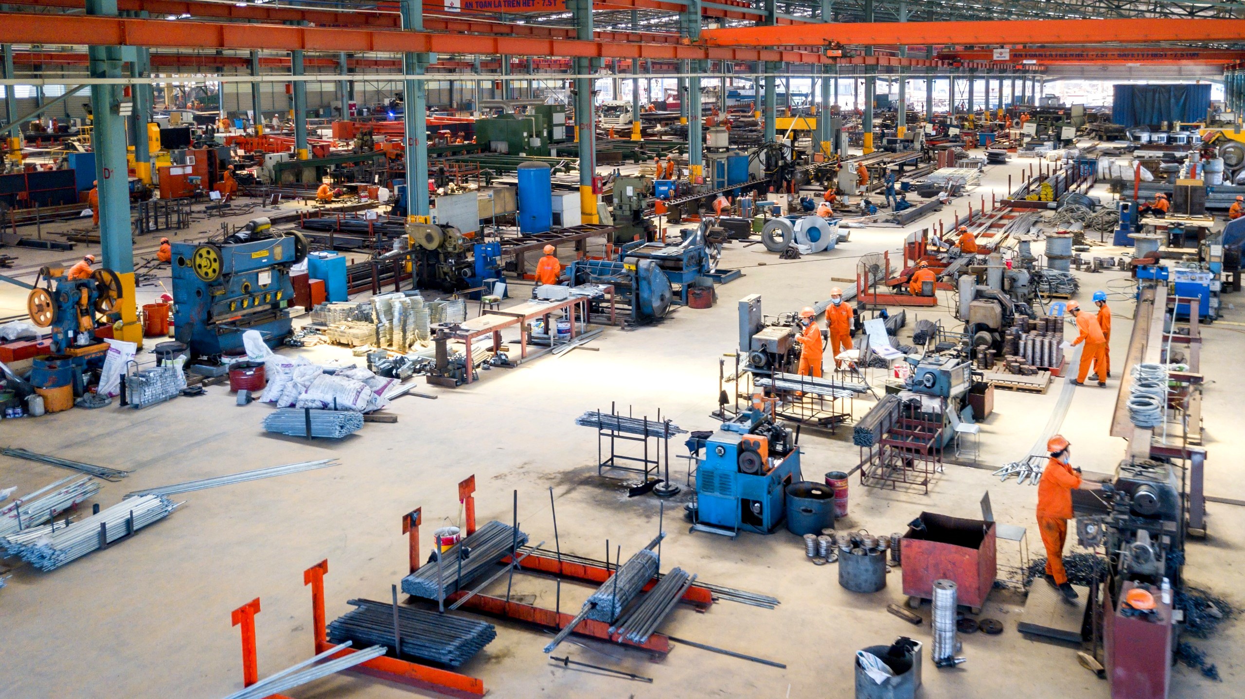 Ông Bùi Sĩ Lợi: Cần giảm ngay cú sốc thiếu hụt lao động sau giãn cách... - 16