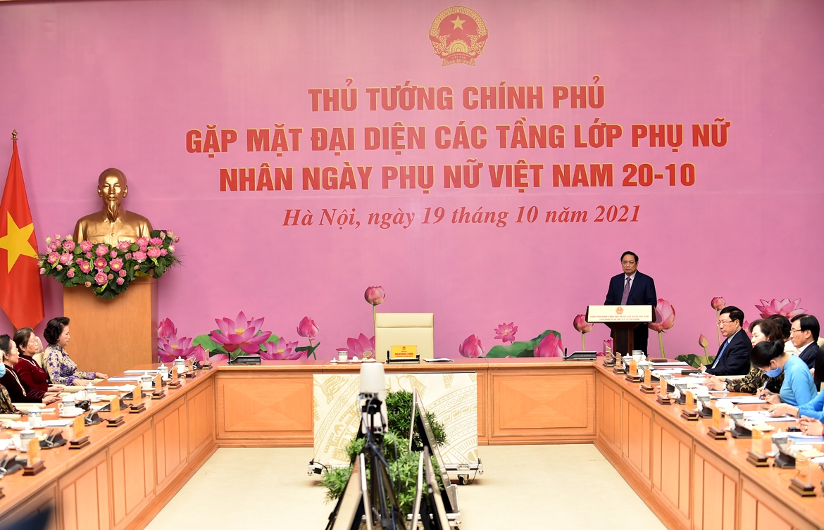 Phụ nữ Việt Nam luôn có vai trò đặc biệt