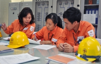 Lao động nữ của EVN: Tăng cả “lượng” và “chất”