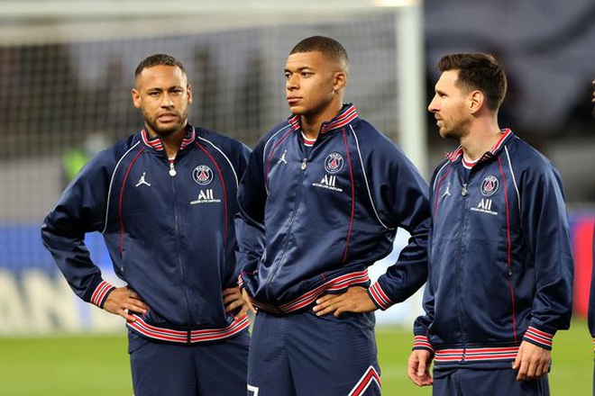 Lỡ nịnh Messi, HLV Pochettino khiến Neymar, Mbappe nổi giận - 1