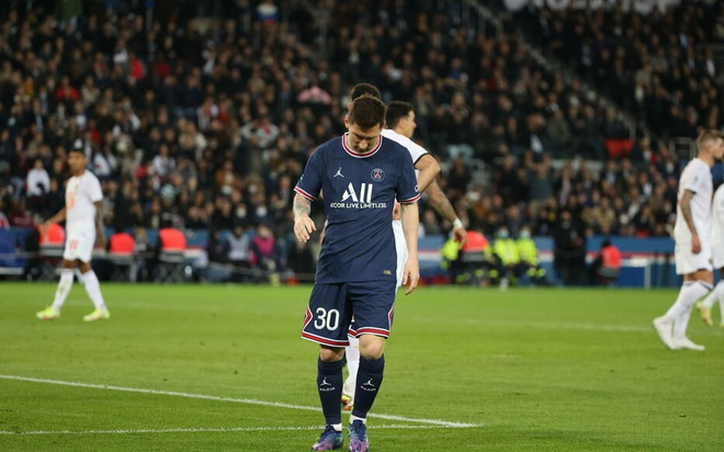 HLV Pochettino nói gì về việc thay Messi khi đội nhà đang thua? - 2