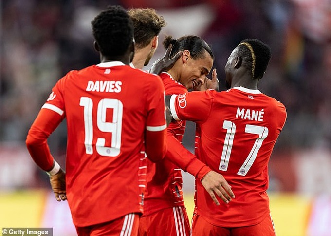 Barcelona thua đau Inter Milan, Bayern Munich giữ mạch toàn thắng - 7