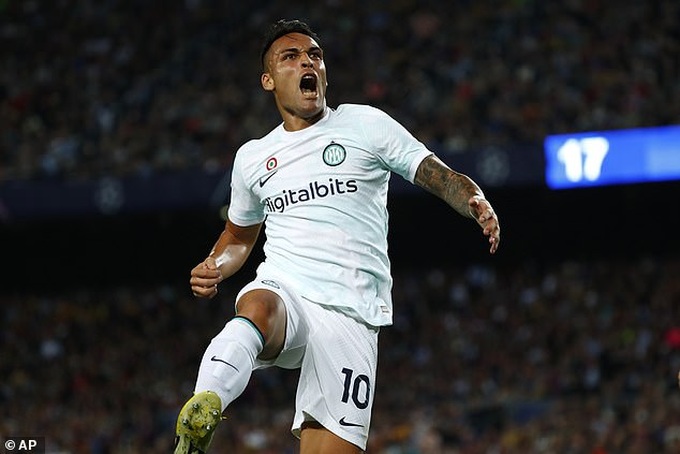 Barcelona hòa nghẹt thở Inter Milan, Bayern Munich giành vé đi tiếp - 3