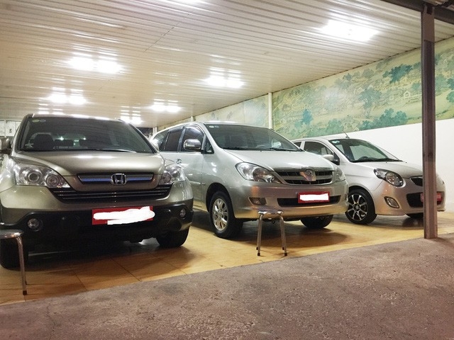 Cuối năm, xế hộp 7 chỗ 
