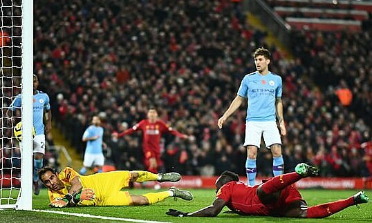 Liverpool thắng đậm Man City