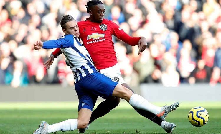 Man Utd dễ dàng vượt qua Brighton