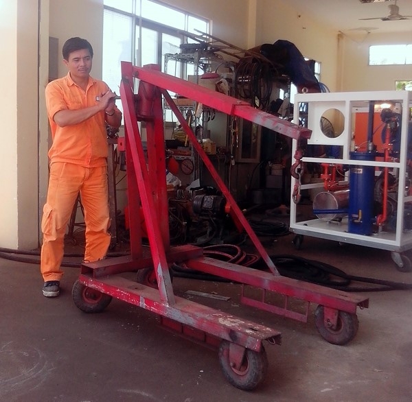 Kỹ sư Từ Văn Sơn - 