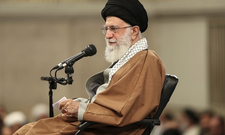 Iran bắt 8 người nghi làm việc cho CIA