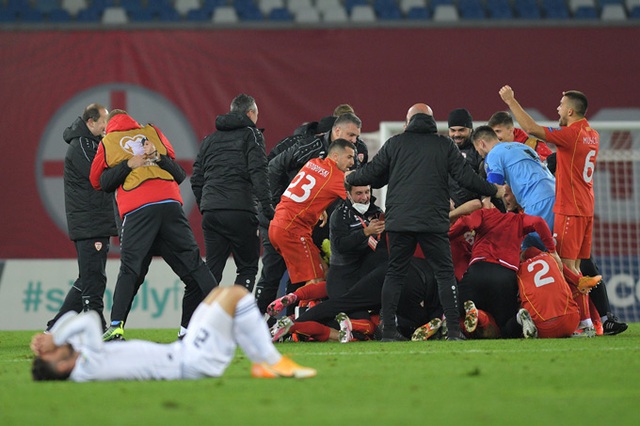 Xác định xong 4 đội bóng cuối cùng dự Euro 2021 - 13