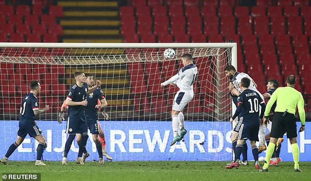 Xác định xong 4 đội bóng cuối cùng dự Euro 2021 - 2