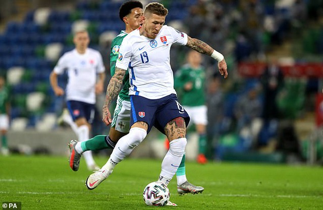 Xác định xong 4 đội bóng cuối cùng dự Euro 2021 - 6