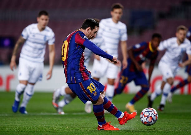 Xem trực tiếp Dinamo Kiev vs Barcelona ở đâu?