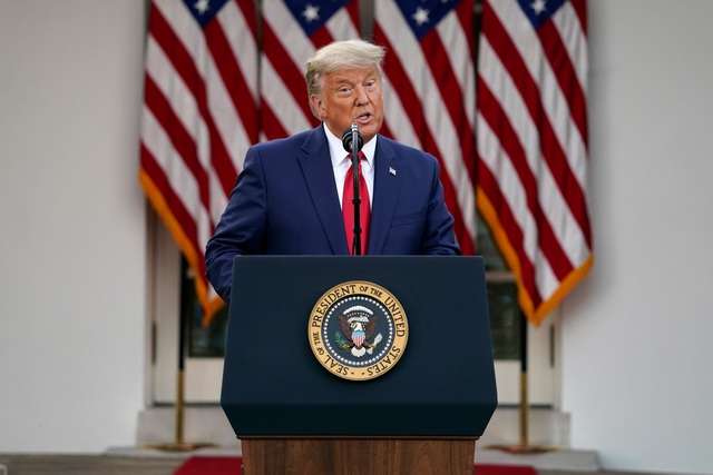 Ông Trump tái xuất, tiếp sức đảng Cộng hòa ở bang chiến trường - 1