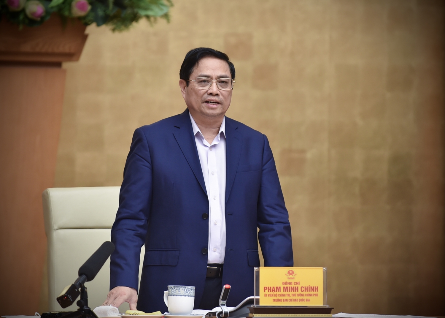 Chấp nhận có ca nhiễm mới nhưng kiểm soát rủi ro, có các biện pháp hiệu quả để giảm tối đa các ca tăng nặng và tử vong