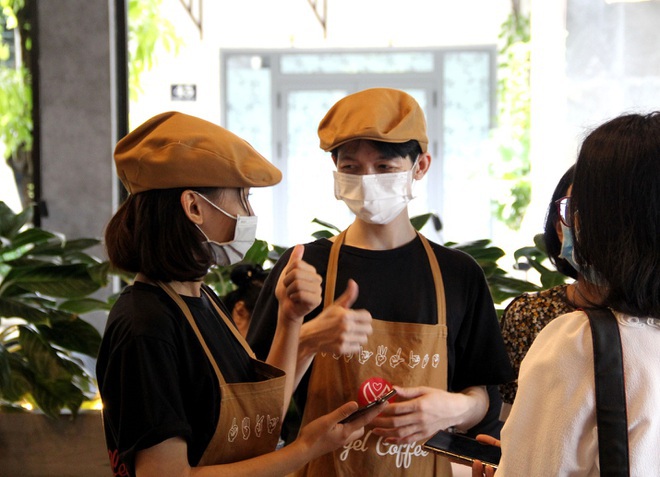 Chuyện lương thưởng Tết, nghỉ Tết nóng trong tuần - 10