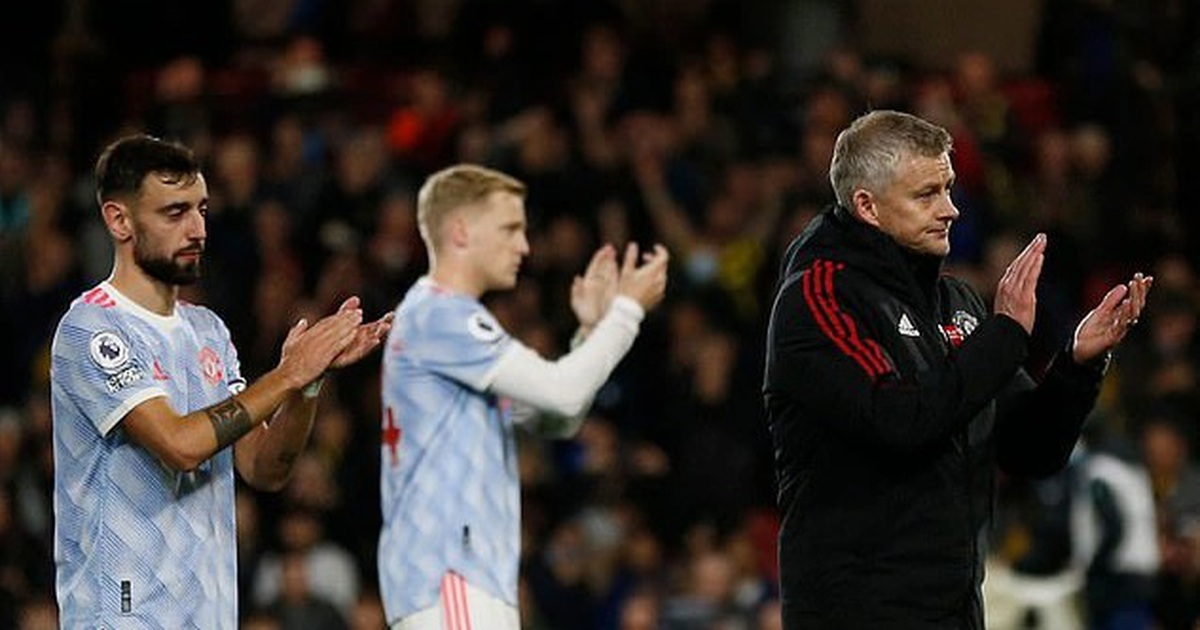 Man Utd lập hàng loạt kỷ lục tệ hại tới khó tin sau thảm bại trước Watford
