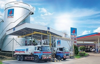 Giá xăng hôm nay 25/11 sẽ giảm mạnh, có thể tới 1.200 đồng/lít!