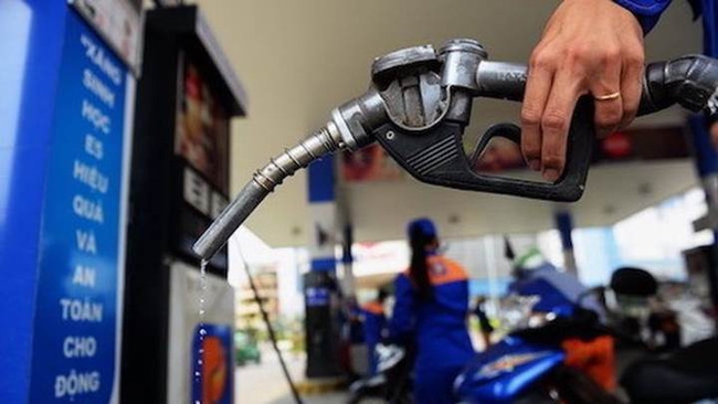 Giá xăng dầu hôm nay 26/11: Cảnh báo về một chu kỳ lao dốc mới