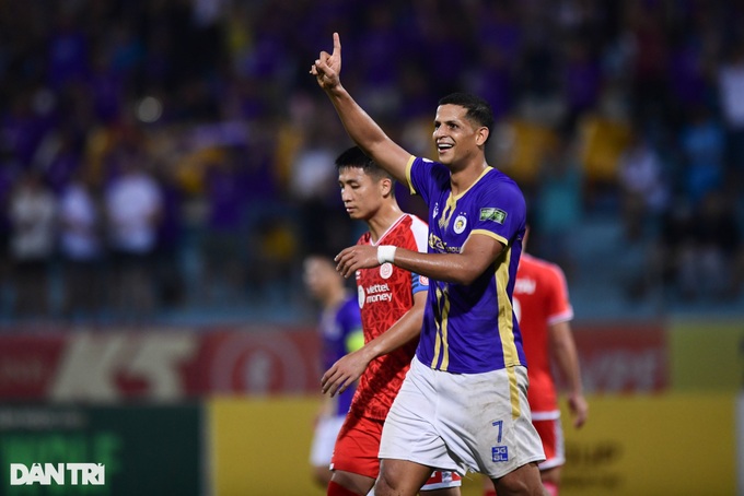 Thắng Viettel, CLB Hà Nội tiến dần ngôi vô địch V-League - 3