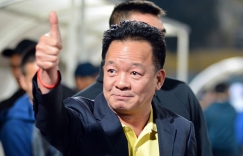 Bầu Hiển thắng kiện công ty cũ của Shark Vương, cổ phiếu SHB “bứt tốc”