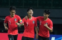 xem truc tiep bong da viet nam vs philippines 22h ngay 3112 giao huu