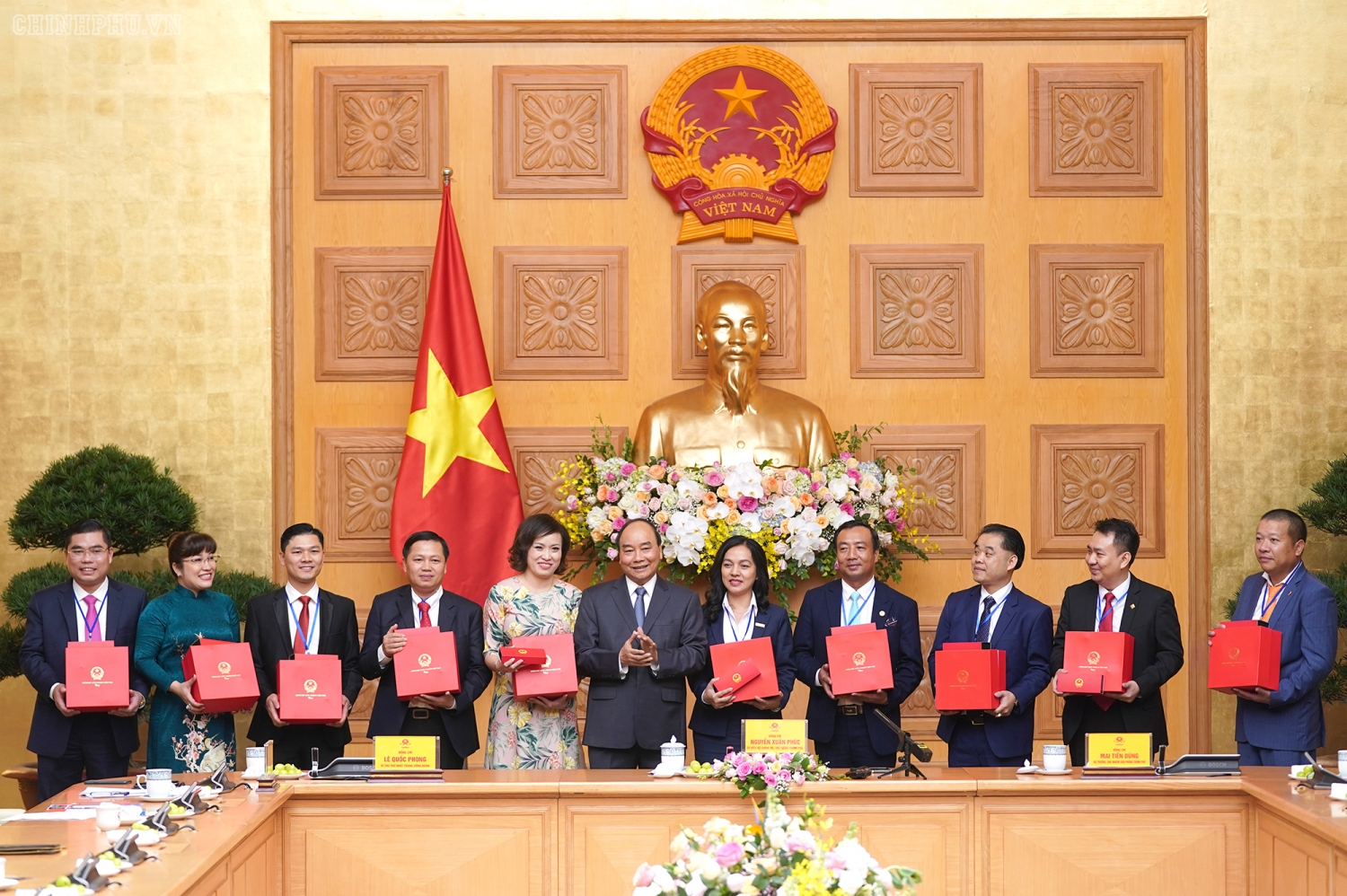 Thủ tướng: Các doanh nghiệp cần có tinh thần kiên cường, vượt khó, kiên trì