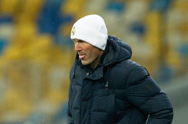 Real Madrid liên tục thua sốc: Thánh Zidane đã hết phép? - 1