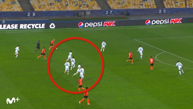 Real Madrid liên tục thua sốc: Thánh Zidane đã hết phép? - 2