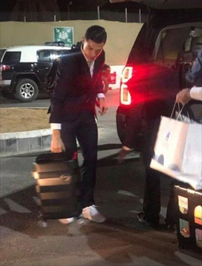 C.Ronaldo có mặt ở Saudi Arabia, sắp nhận mức lương cao kỷ lục - 3