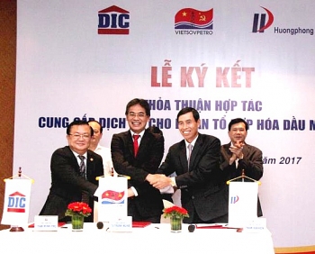 Ký kết thỏa thuận hợp tác cung cấp dịch vụ cho Dự án Tổ hợp hóa dầu miền Nam