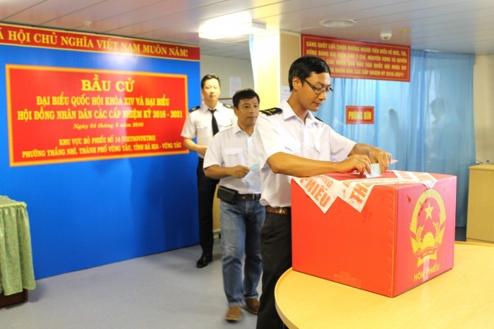 vietsovpetro bau cu som tren cac gian khoan co dinh msp 5 msp 9 msp 10